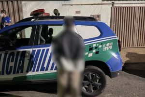 Jovem é preso suspeito de matar o próprio pai na Vila Santa Isabel, em Anápolis