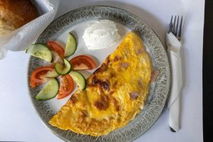 Omelete com casquinha crocante: opção deliciosa para substituir a carne