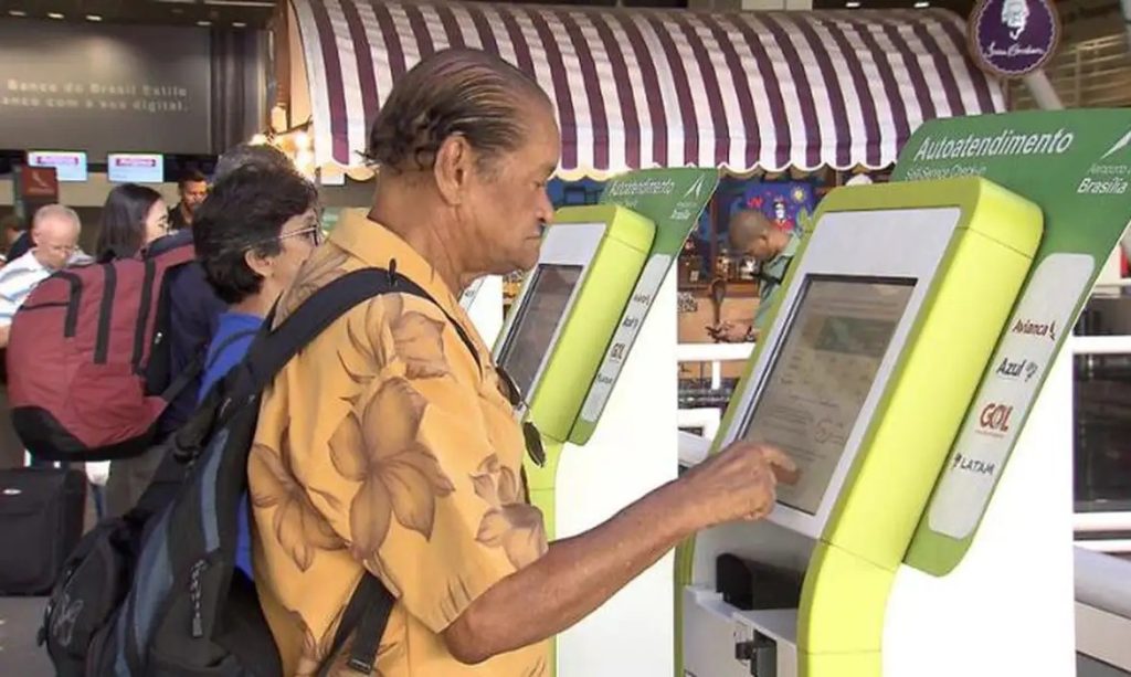 Veja quais direitos aos 60 anos são garantidos no Brasil, incluindo meia-entrada, prioridade, transporte e benefícios com regras específicas.