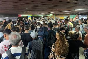 Mudança na jornada de trabalho: governo aumenta carga horária para até 12 horas por dia neste país