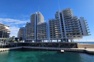 Conheça o apartamento mais caro da história de Mônaco, com 5 andares, piscina infinita com tobogã e custa mais de R$ 1.5 bilhões