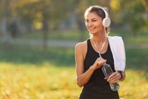 O melhor exercício para quem quer voltar a se exercitar pode ser mais simples: caminhar e se movimentar mais