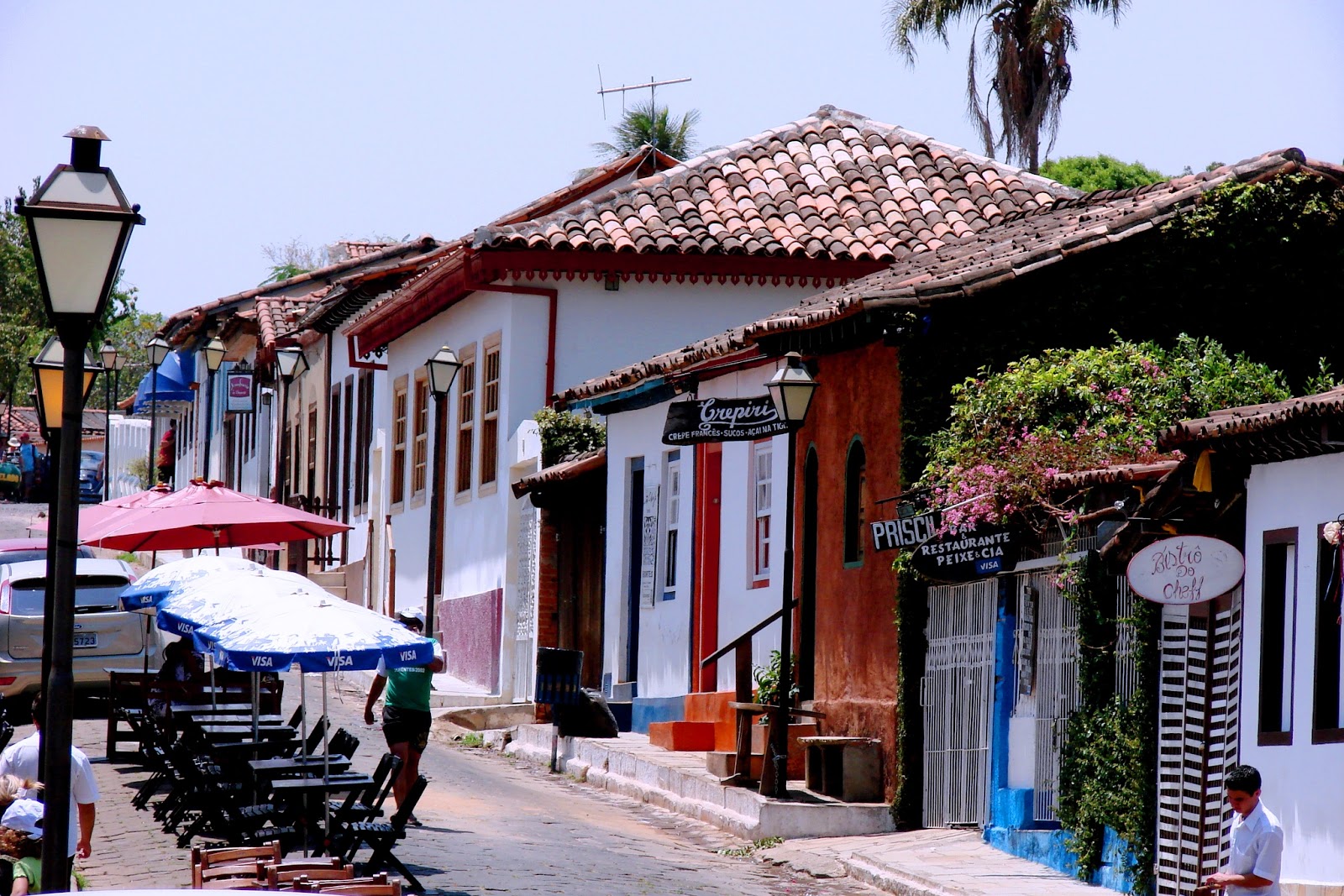 Pirenópolis Suíça Goiana encanta com cachoeiras, arquitetura histórica e fica a poucas horas de Brasília e Goiânia.