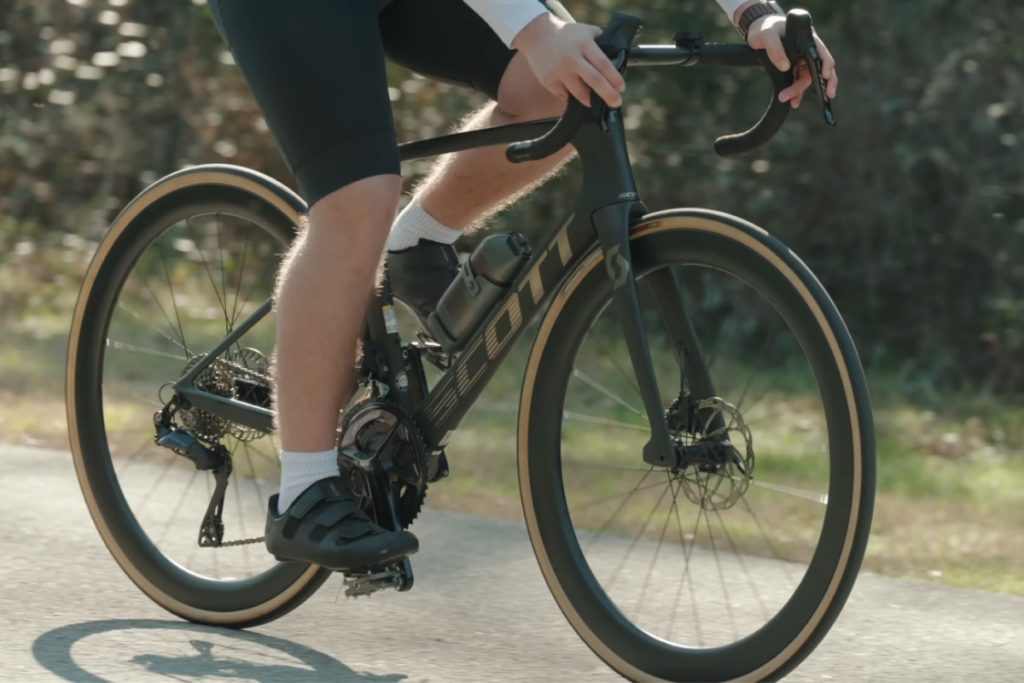 Tecnologia transforma bicicleta comum em elétrica com até 50 km de autonomia; veja como funciona
