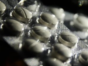 Suprema Corte dos EUA libera acesso à pílula abortiva pelo correio