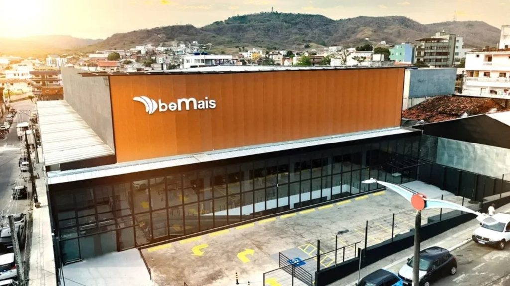 Começou como mercearia e hoje se tornou uma das maiores redes de supermercado, com faturamento próximo de R$ 1 bilhão