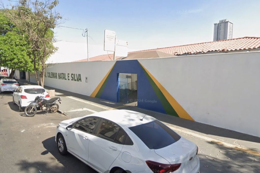 Diretora chama PM após relatar que aluna estava “endemoniada” e “levitando” em colégio de Goiânia