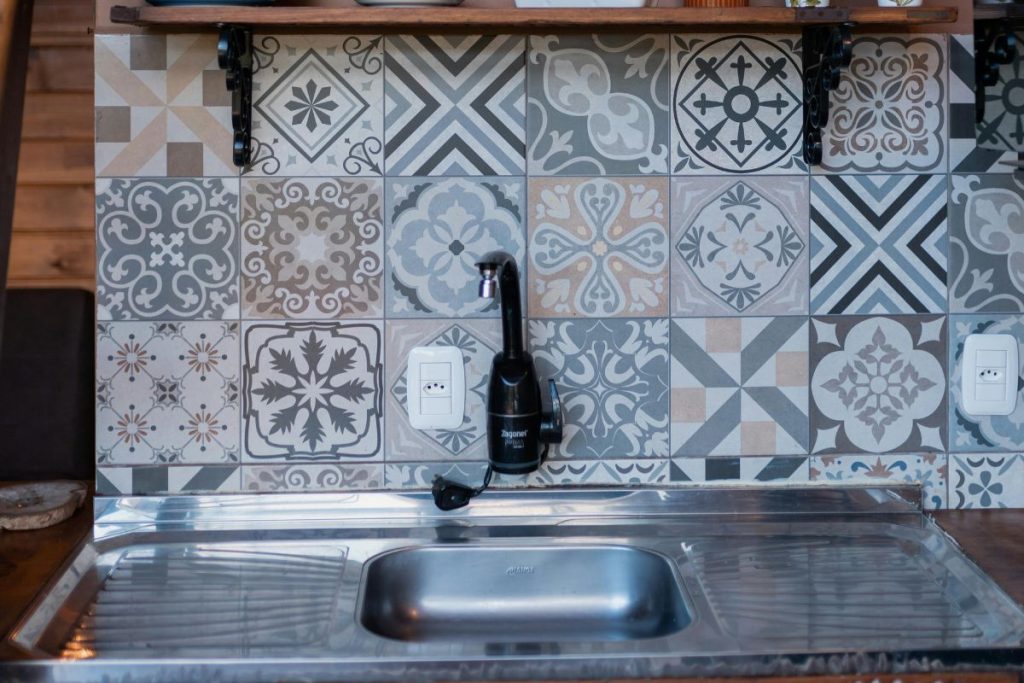 Adeus, azulejos na cozinha