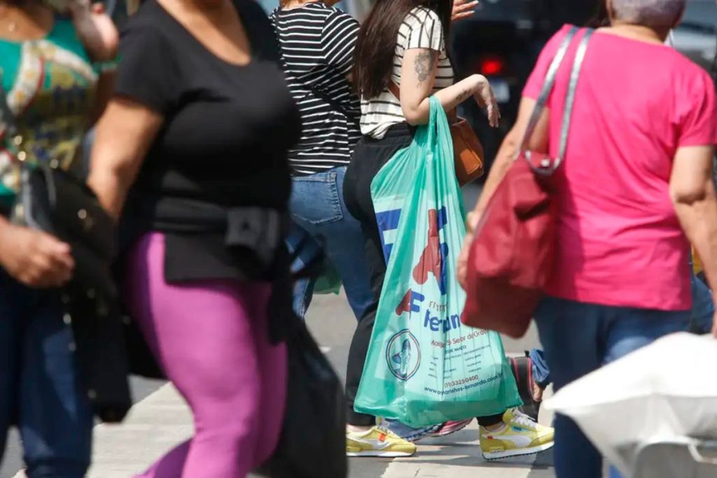 Obesidade se torna principal fator de risco à saúde no Brasil