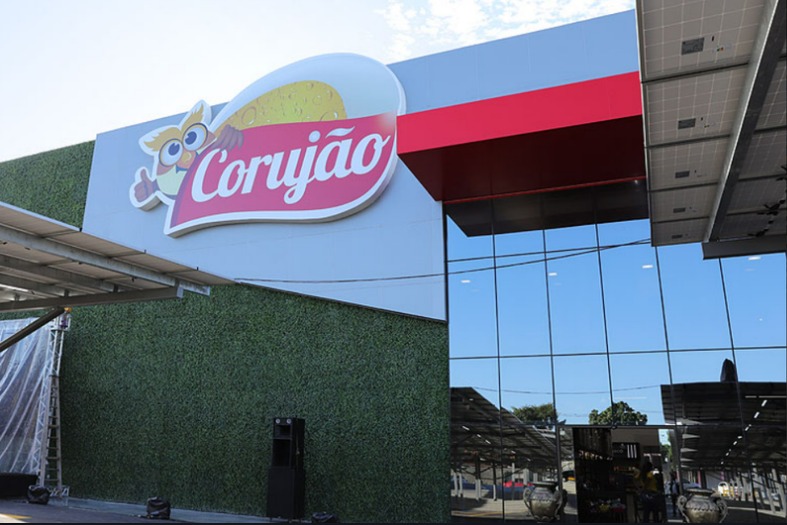 Rede de supermercados que faturou R$ 285 milhões por ano encerrou atividades após crise financeira