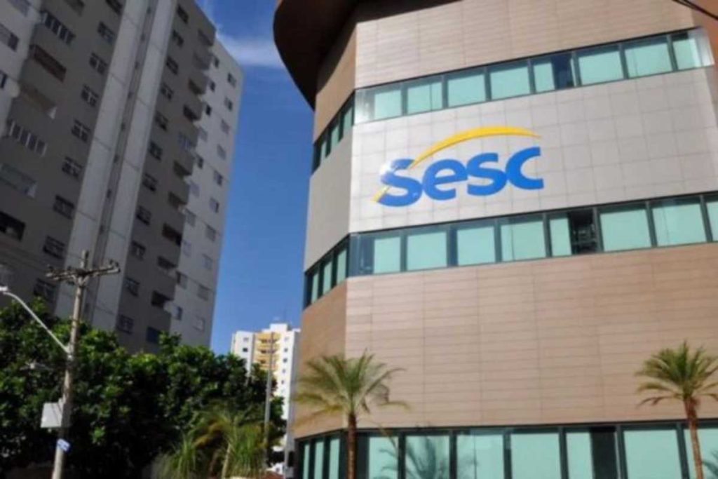 Sesc Goiás publica edital para vagas com salário de até R$ 13.470,87