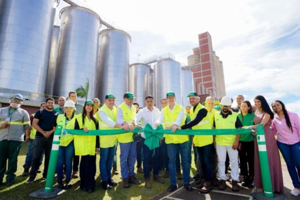 Fábrica da Heineken em Alexânia recebe mais de R$ 100 milhões em investimentos