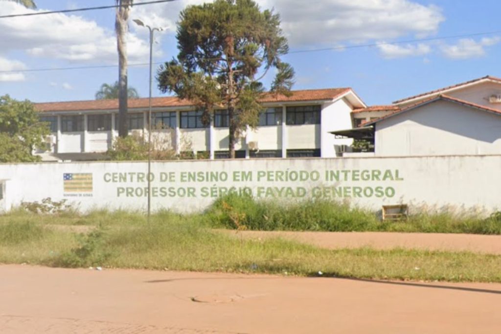Mais de 100 alunos passam mal após lanchar arroz, feijão, escondidinho de carne moída e salada