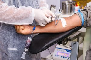 Doar sangue é um procedimento rápido, seguro e capaz de salvar até quatro vidas. (Foto: DCM/Araújo Jorge)