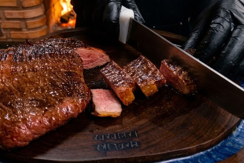 Carne de R$ 33 o quilo substitui picanha e contrafilé em refeições e churrascos