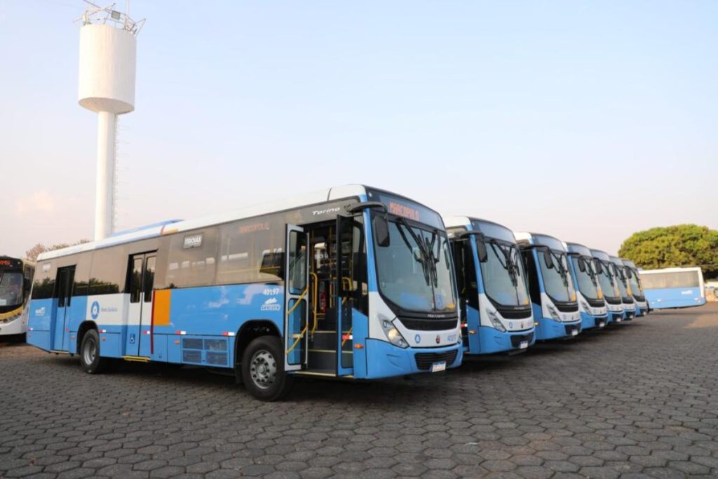 Falta de motoristas leva empresa de ônibus a abrir vagas com jornada de menos de 25 horas em Goiânia e região Metropolitana