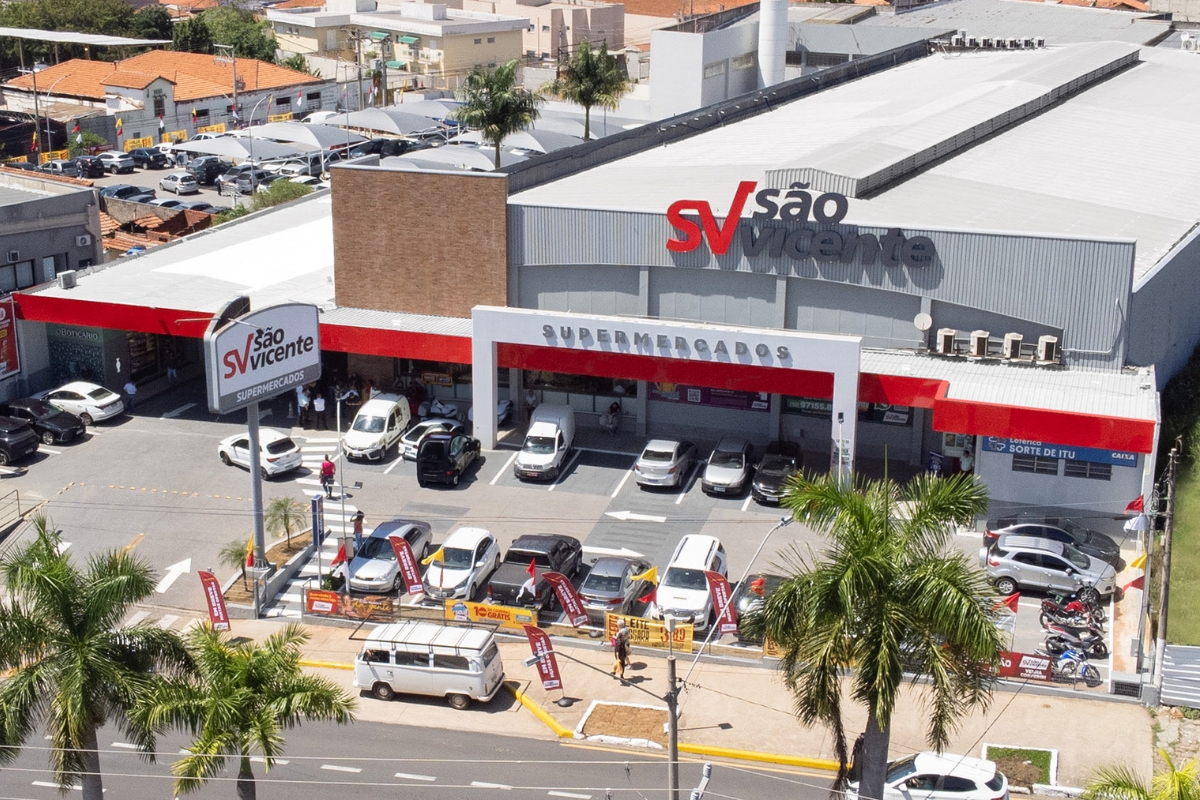 Rede de supermercados com mais de 20 unidades e 4 mil funcionários põe fim à escala 6×1
