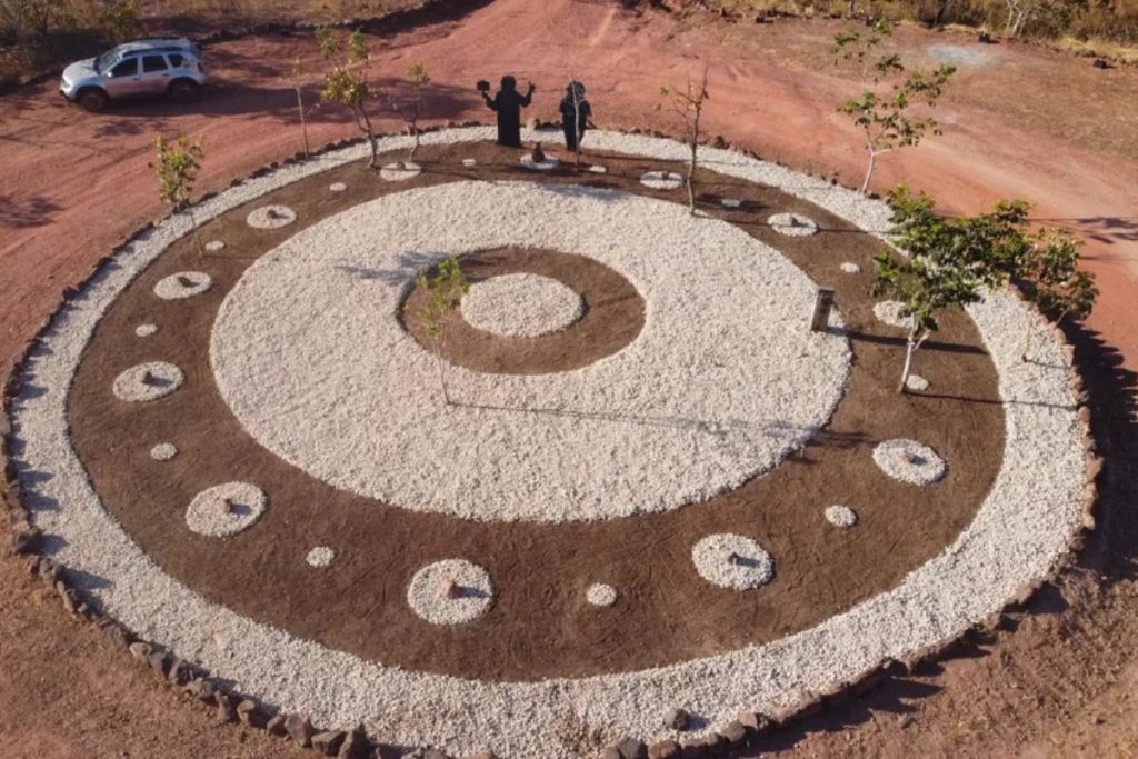 Único aeroporto para OVNIs no Brasil esta localizado em cidade que faz dívida com Goiás