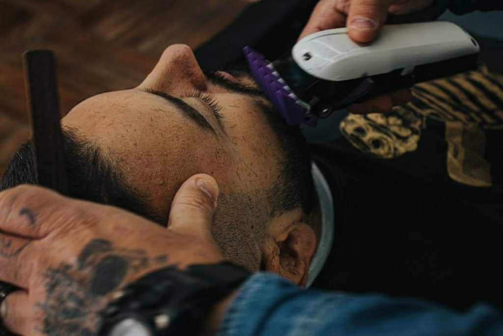 Empresa pode ser obrigada a indenizar funcionário por proibir o uso de barba