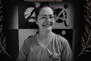 'Tia Rosana': educadora querida por alunos morre após duas semanas internada em Anápolis