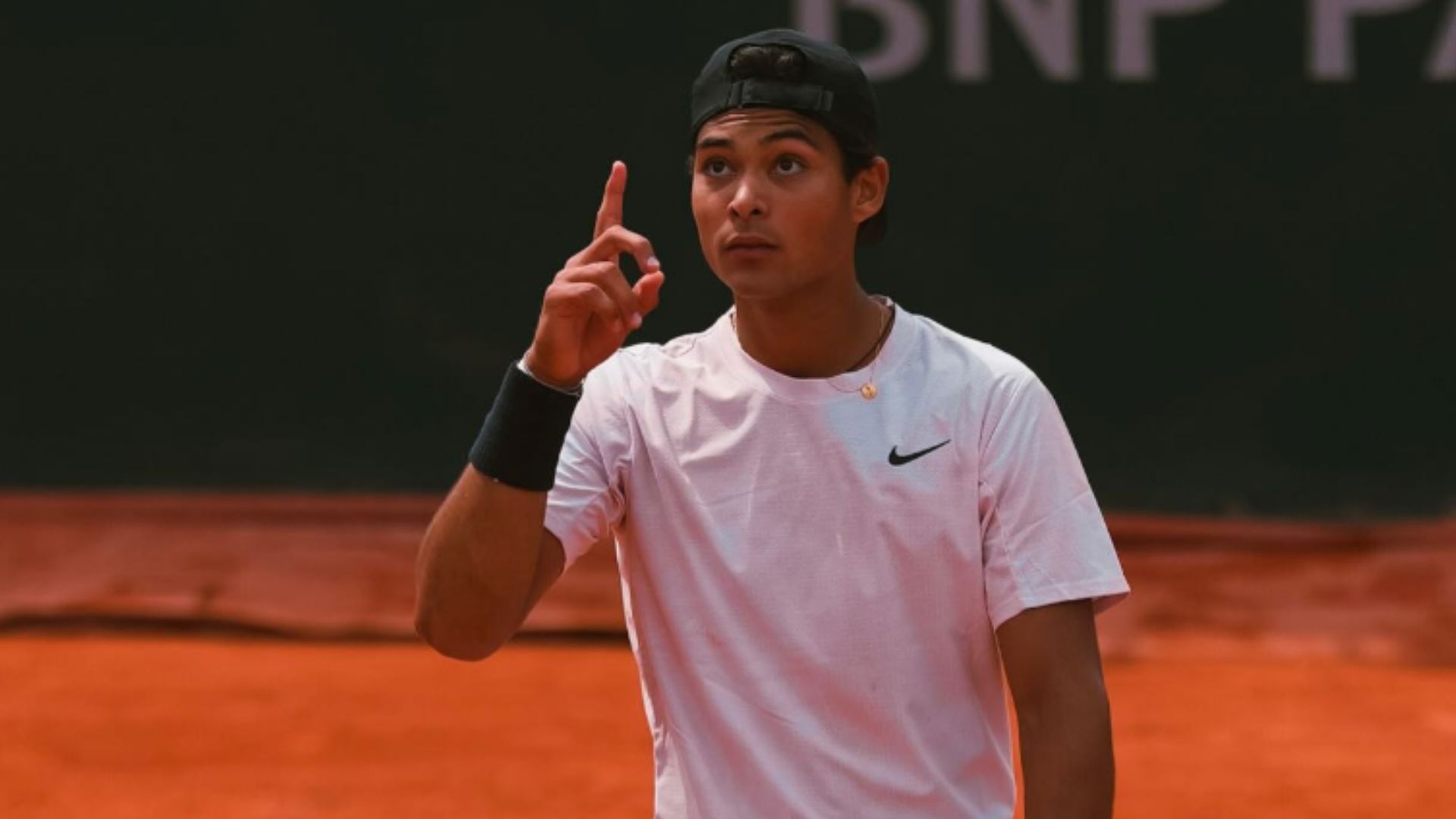Guto Miguel se tornou o 1º brasileiro a ganhar o Juvenil do Roland Garros.