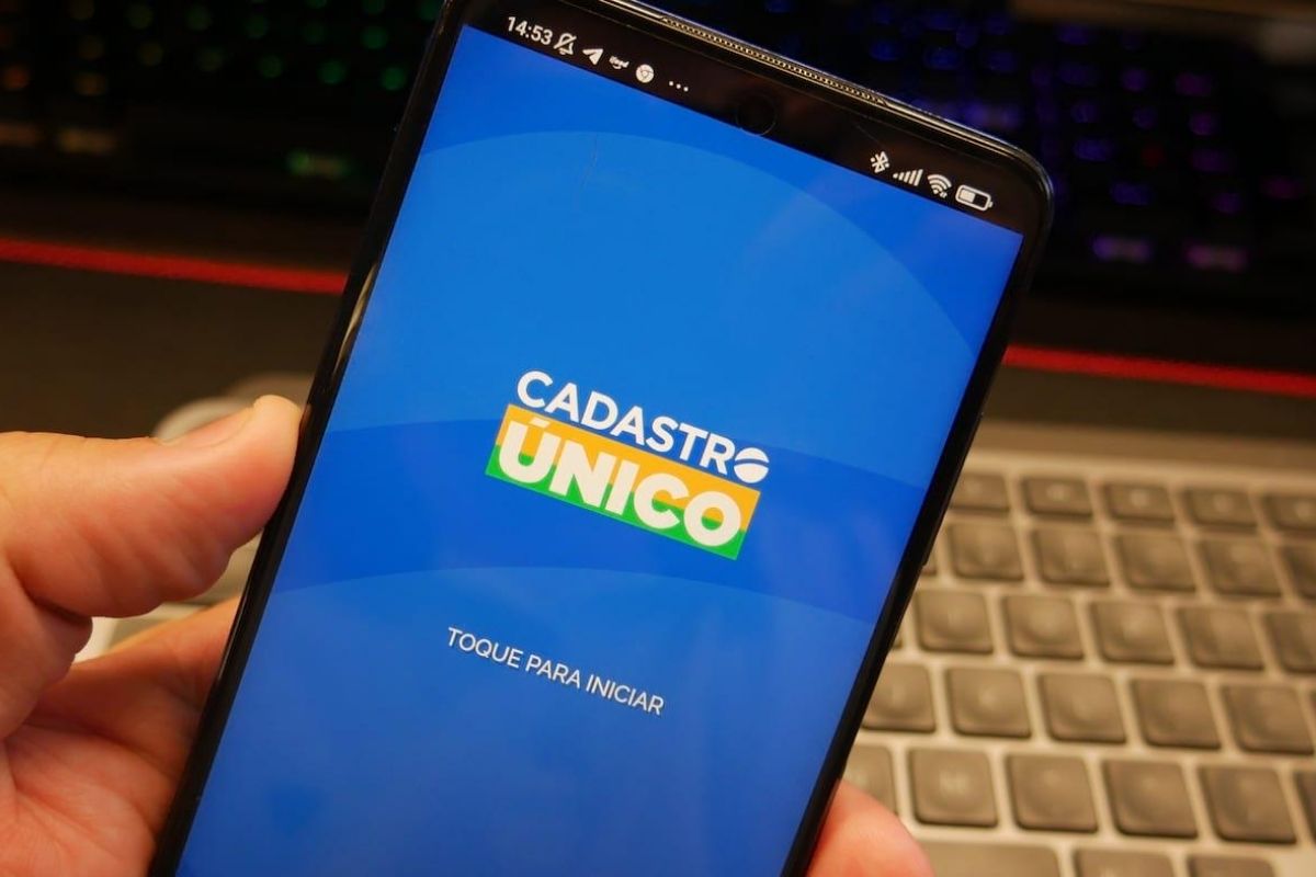 Viagem de graça para idosos: como tirar a carteirinha que garante o benefício