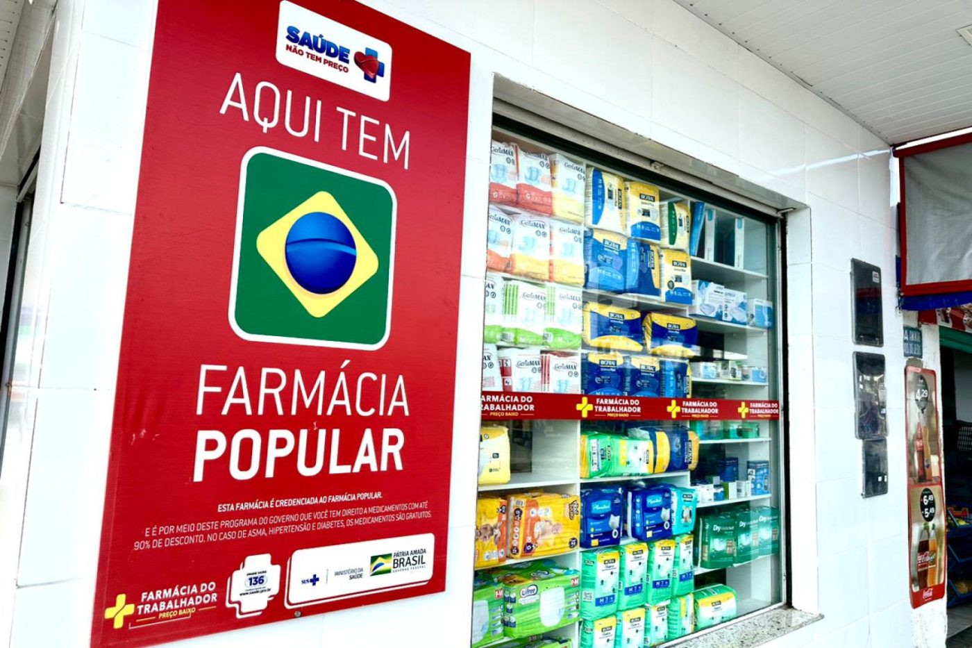 Advogada explica: quem algum destes medicamentos pode ter direito à aposentadoria de até R$ 8.475,55