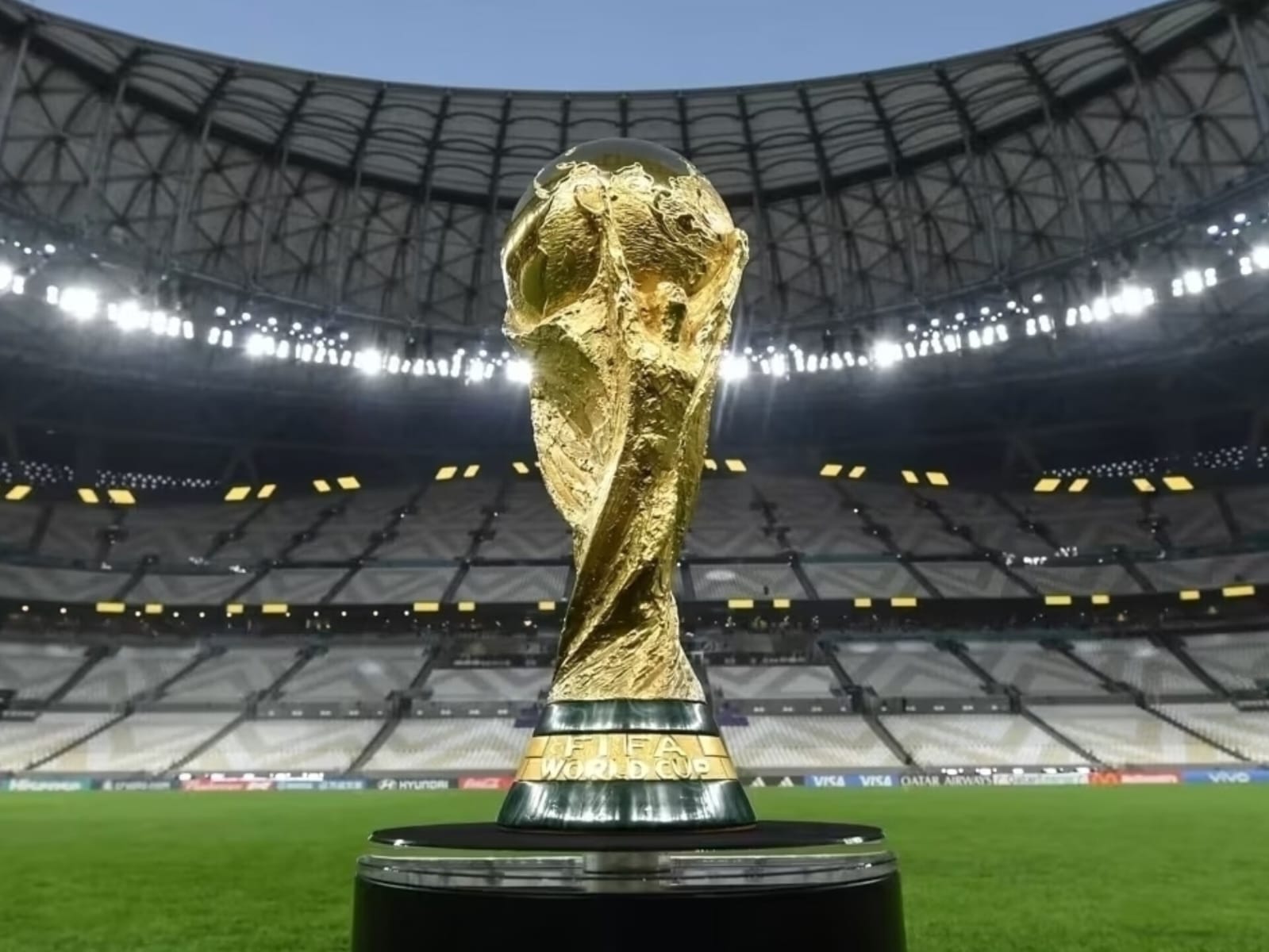 Fraudes ligadas à Copa quase dobram e acendem alerta para 2026