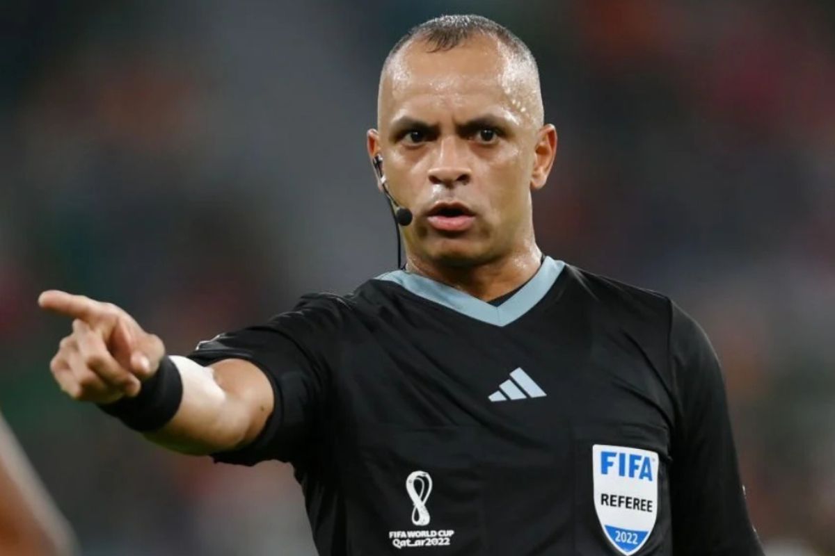 Árbitro goiano é escolhido pela Fifa para apitar jogo de abertura da Copa do Mundo de 2026