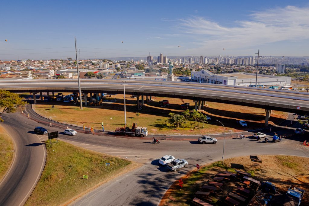 Foto aérea das últimas melhorias feitas no Trevo da Havan. (Paulo de Tarso / Prefeitura de Anápolis)