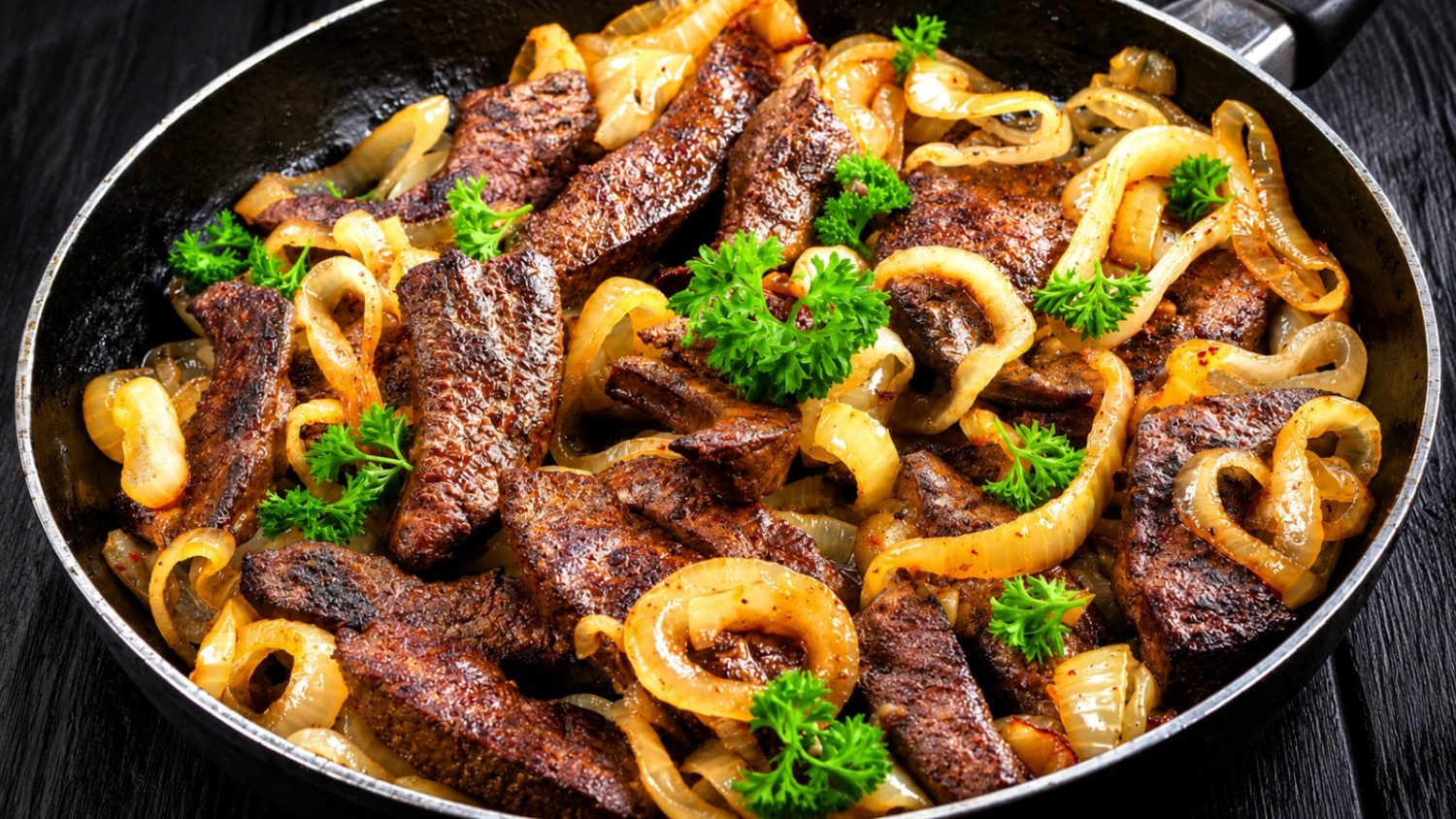 A carne que tem mais proteína que o whey e o quilo mais barato do açougue, segundo nutricionistas
