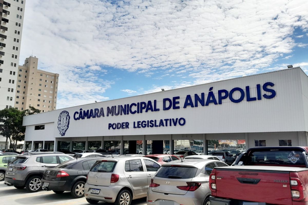 Câmara de Anápolis prorroga concurso público por mais dois anos e mantém possibilidade de novas convocações