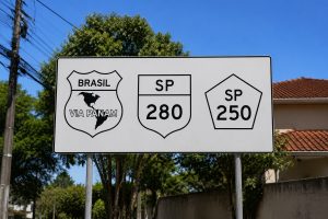 significado das placas de rodovia