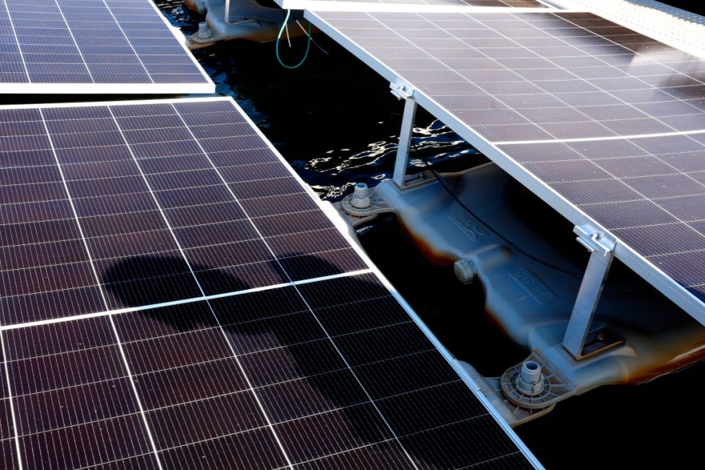 Moradores de casas e apartamentos com energia solar devem se preparar para mudança no preço da conta de energia elétrica