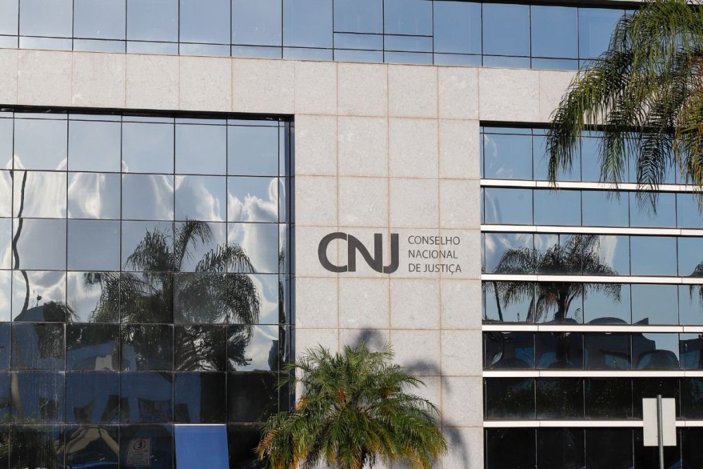 Nova regra do CNJ permite encerrar dívidas bancárias de baixo valor quando devedor ou bens não forem encontrados pela Justiça