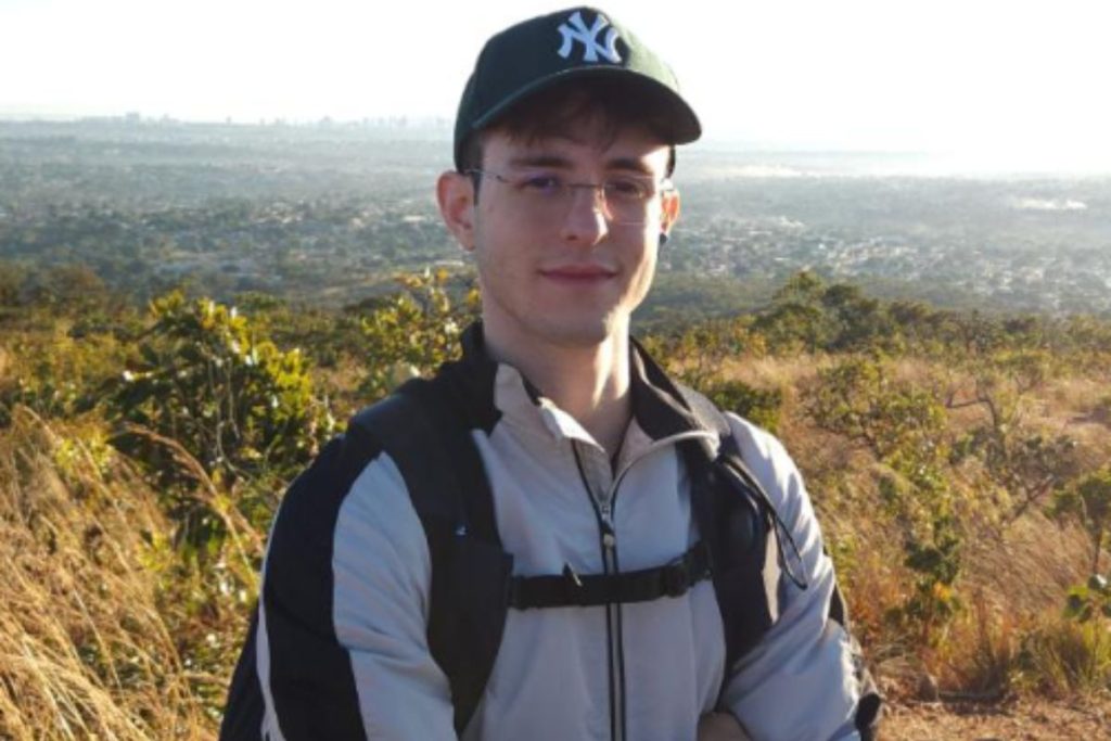 Estudante de Goiânia é selecionado para participar do Profissão Repórter no Fantástico