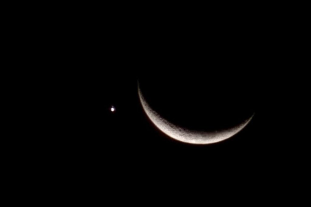 Moradores registram encontro entre Lua e Vênus no céu de Goiás e fenômeno impressiona