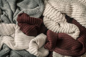 Cores de roupas para o inverno combinam elegância, versatilidade e facilidade na hora de montar os looks