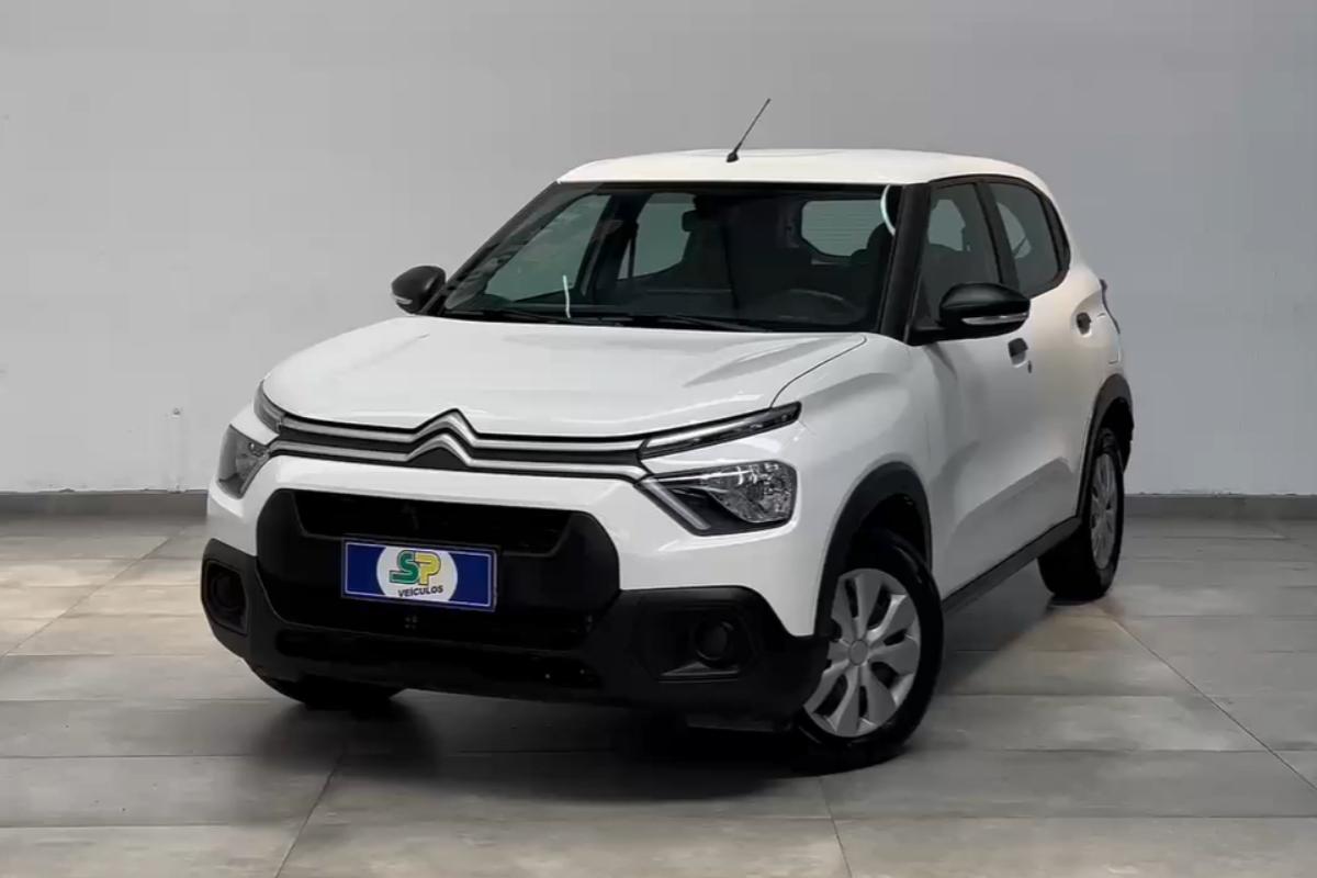 Fim do reinado de Mobi e Kwid: qual é o carro 0 km mais barato do Brasil em 2026?