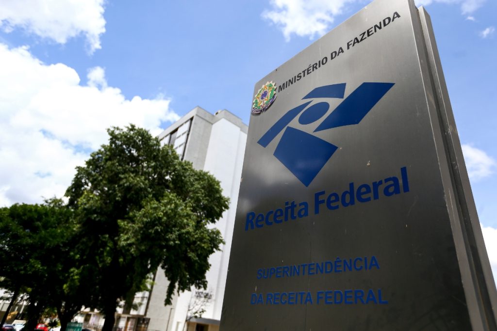 Receita Federal passa a usar inteligência artificial para fiscalizar movimentações bancárias