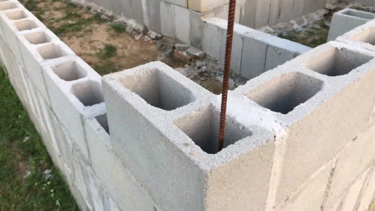 Adeus, tijolo de concreto: material que ergue muro de contenção em poucos dias vira aposta dos pedreiros para 2026