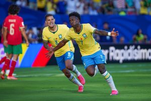 Com show de Vini Jr., Brasil vence Escócia, garante liderança e avança para a próxima fase da Copa do Mundo 2026
