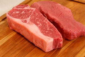 Aquelas listrinhas de gordura na carne não são defeito