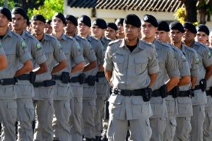 Benefício será destinado a militares, policiais, servidores efetivos, comissionados e contratados temporários em exercício. (Foto: Agencia Cora de Notícias)
