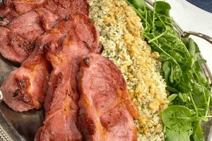 sobrepaleta suína com farofa