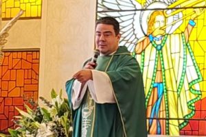 Padre Robson de Oliveira