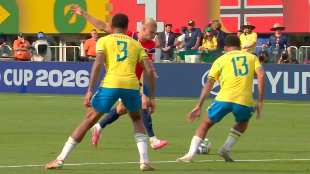 Erling Haaland foi o responsável pelos dois gols da Noruega contra o Brasil na Copa do Mundo 2026.