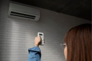 melhor horário para ligar o ar-condicionado