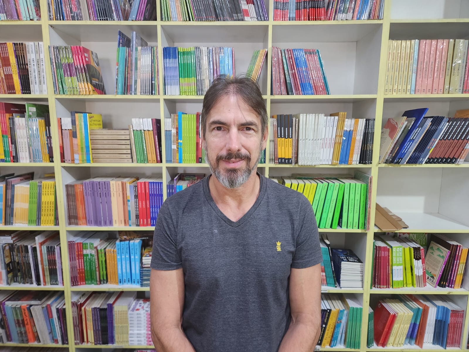 Adevenir Sezil, proprietário e cofundador da Livraria Cultural.