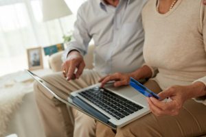 Veja o que muda após o comunicado geral do INSS para idosos com idade de 80 anos ou mais